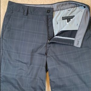 Men’s golf shorts